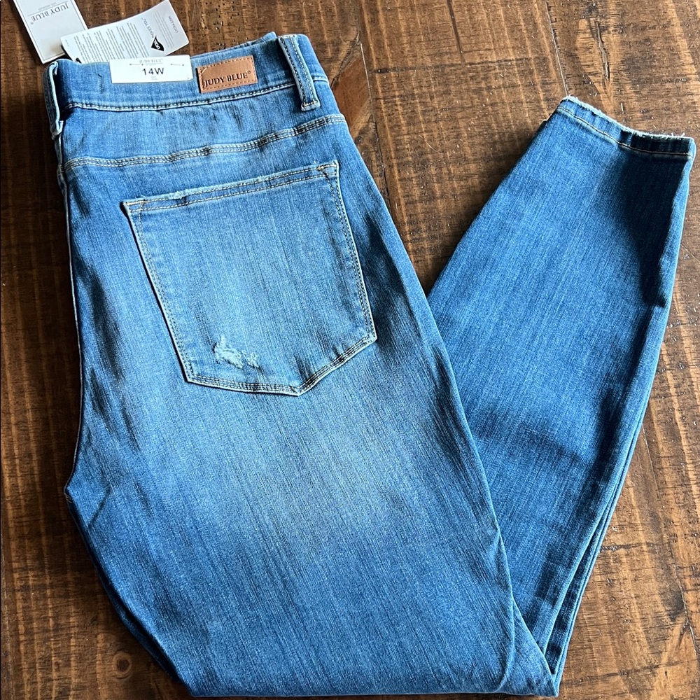 Judy Blue Classic Med Blue Jeans